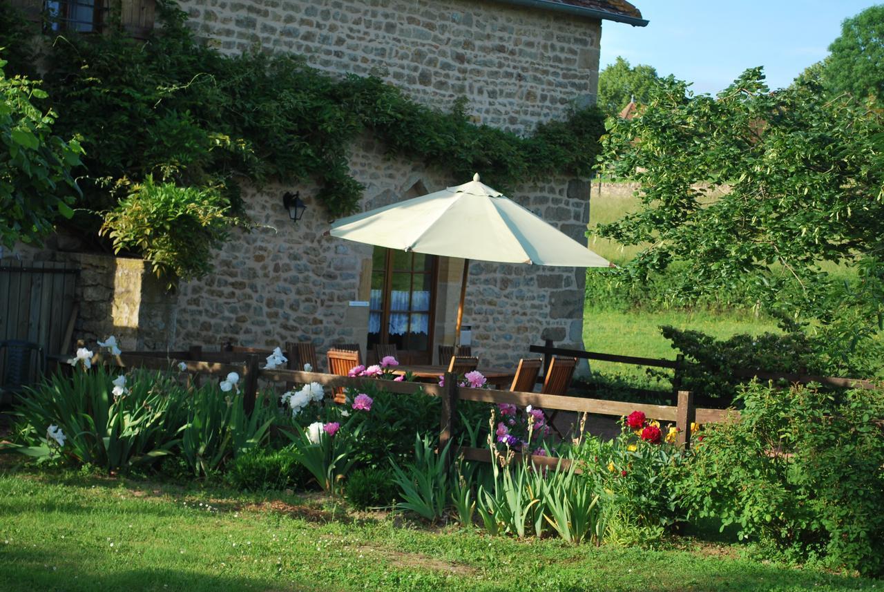 Chambre D' Hotes Des Collines Amanzé Exterior foto